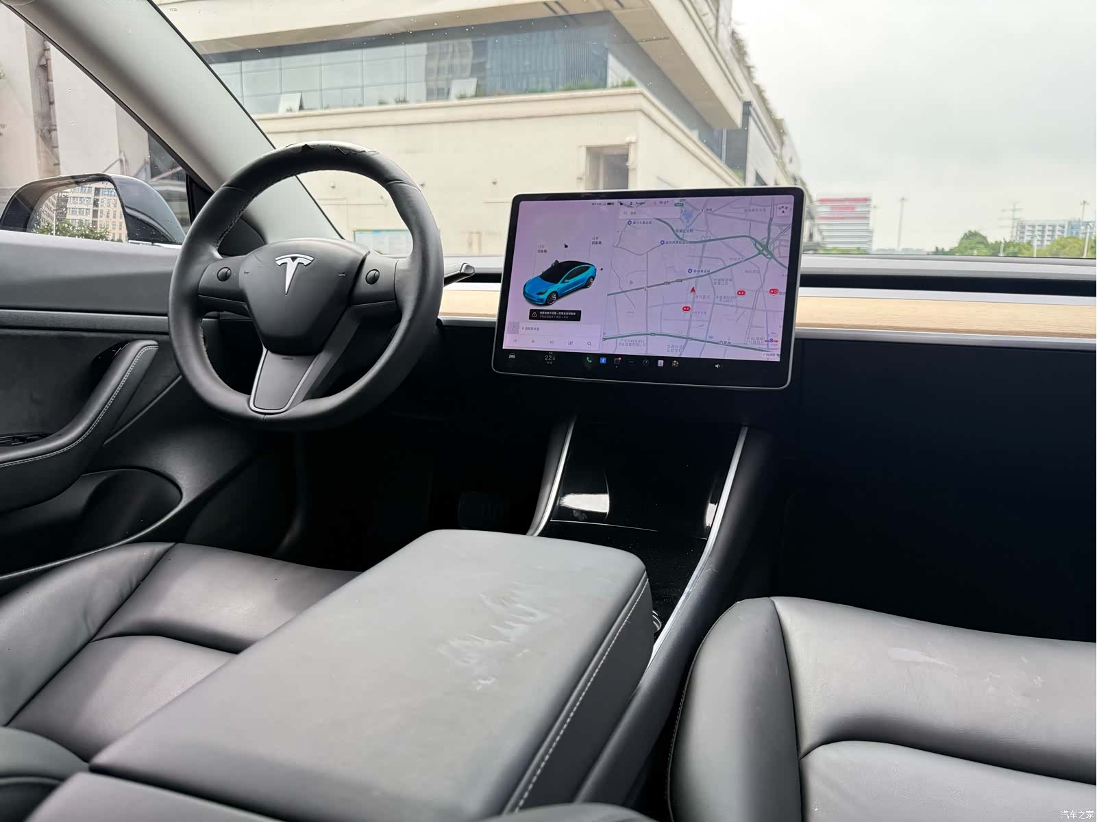 Tesla Model 3, 2020 6