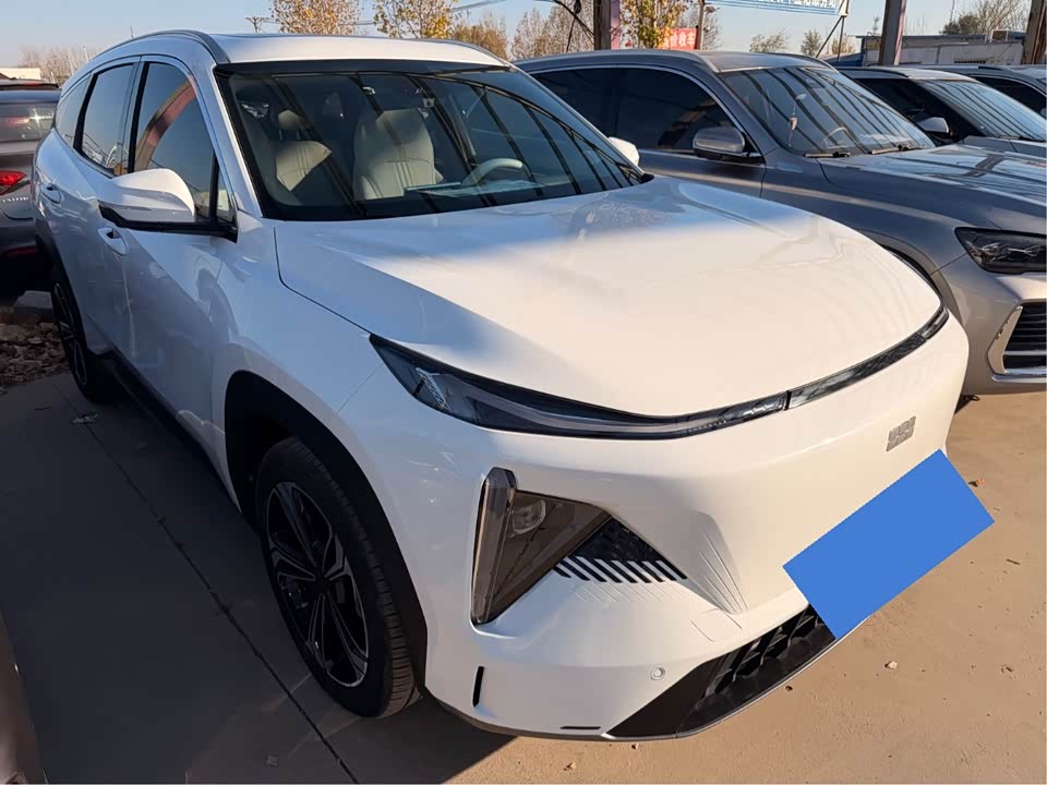 Geely Galaxy Galaxy L7