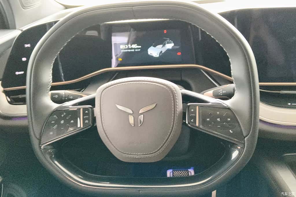 Hongqi 08, 2025 15