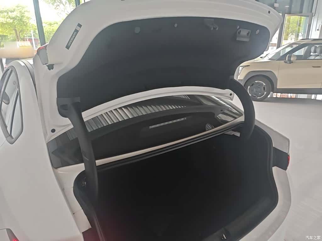BYD Qin, 2026 19