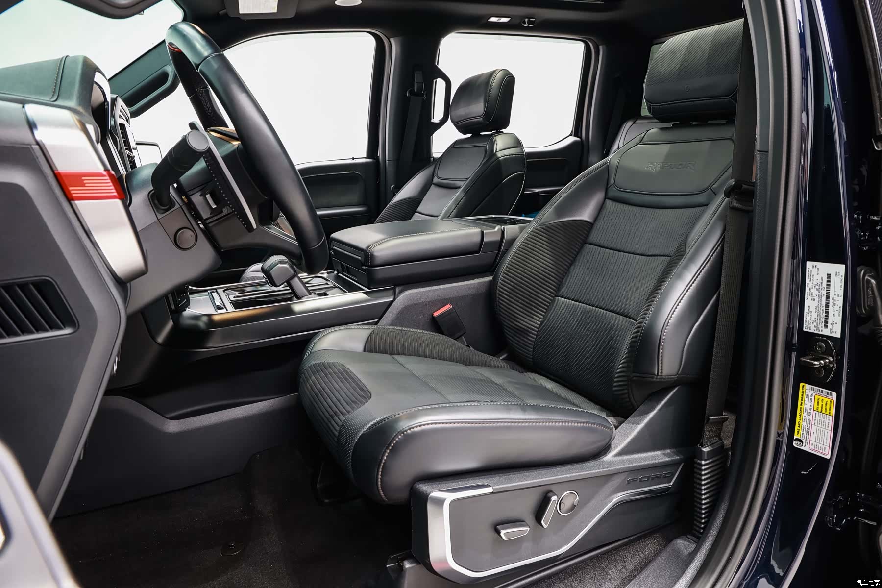 Ford F-150, 2025 10