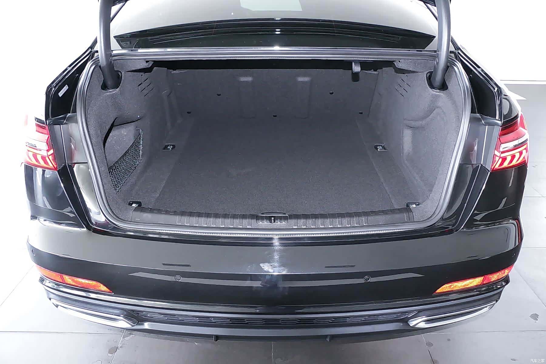 Audi A6L, 2022 6