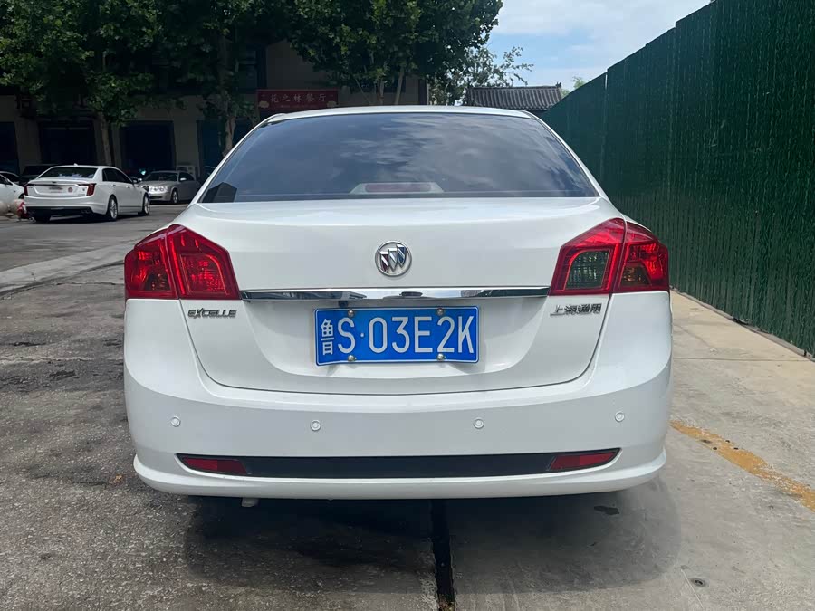 Buick LaCrosse 2016, фото 17