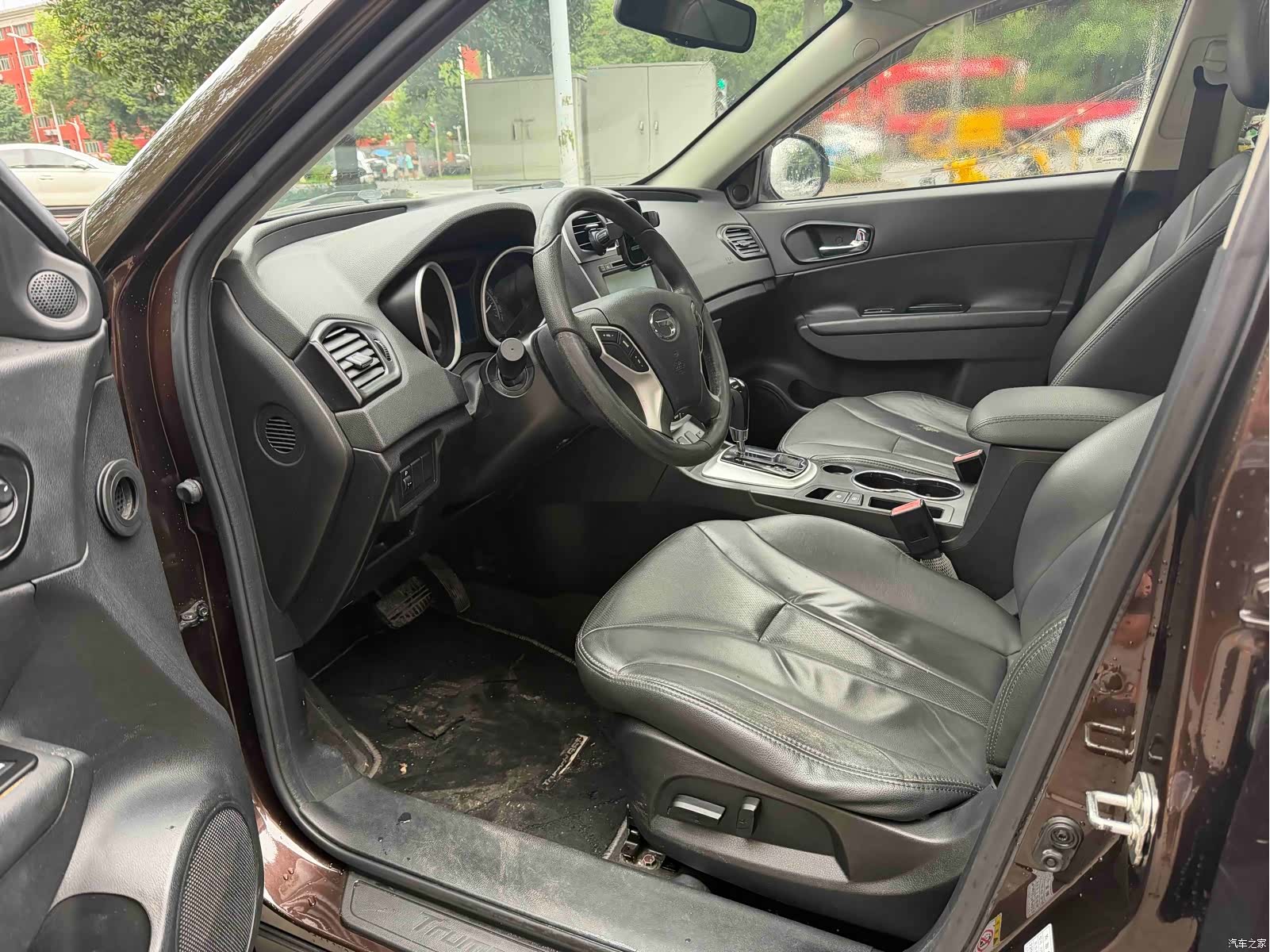 GAC GS5, 2014 8