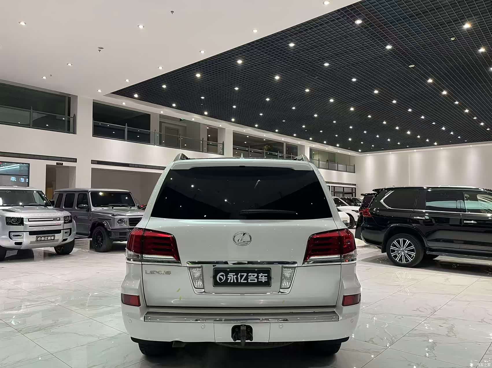 Lexus LX, 2012 13