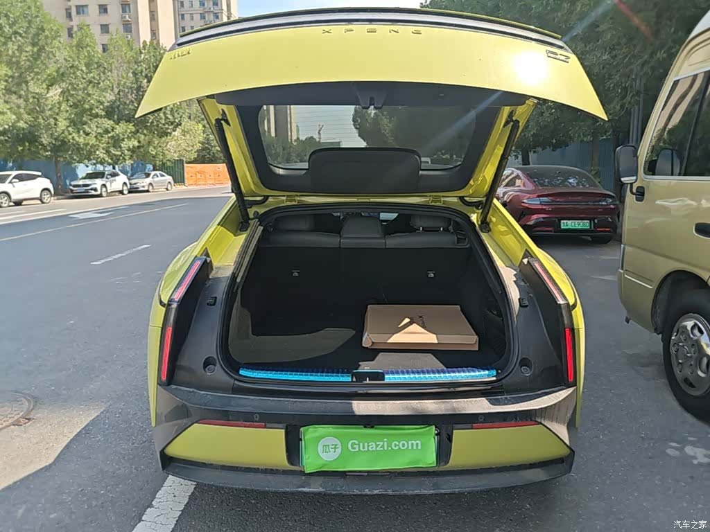 Xpeng P7, 2025 19