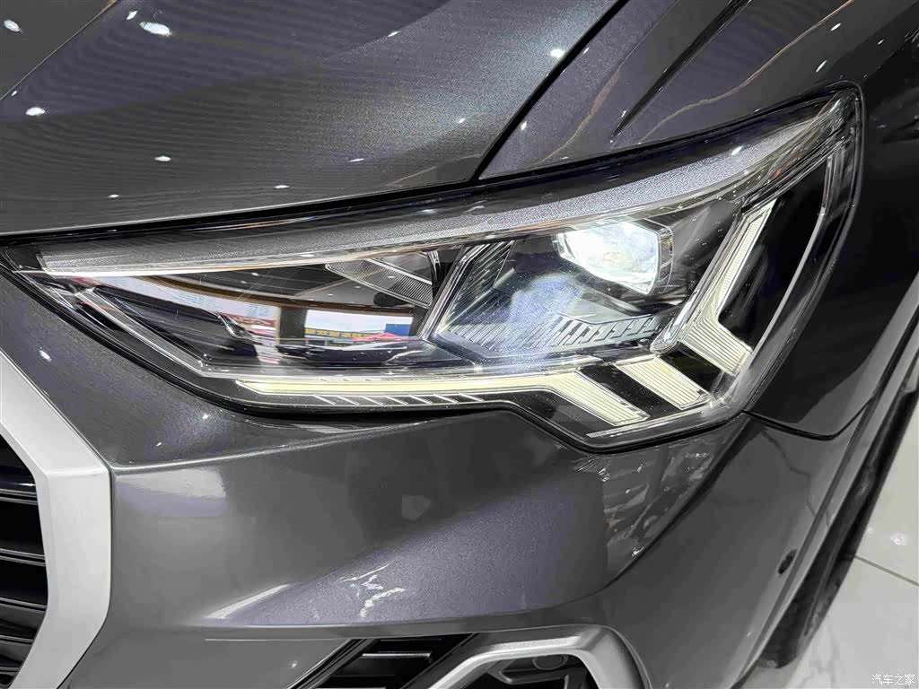 Audi Q3, 2021 7