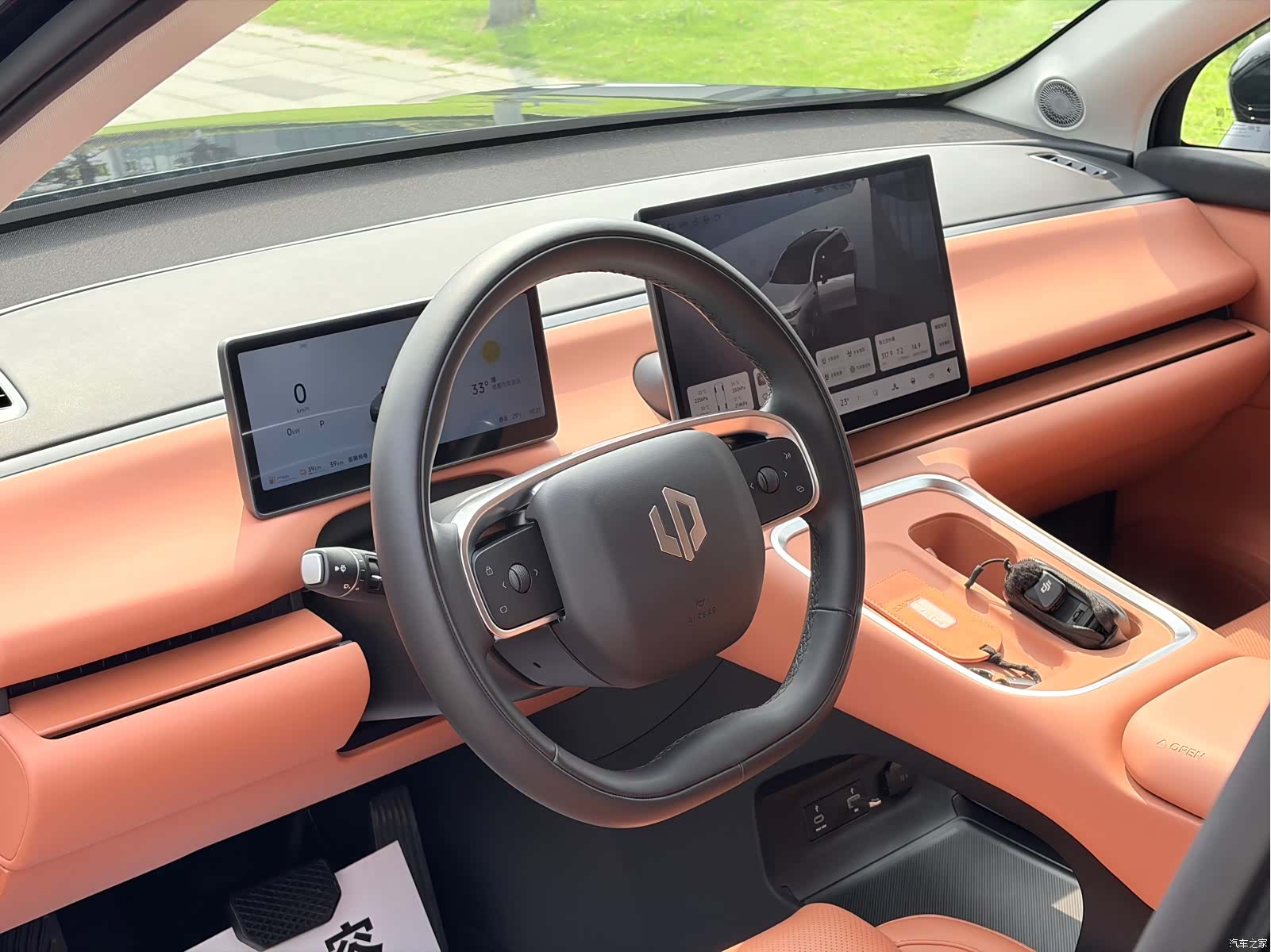 Leapmotor C16, 2025 все фото