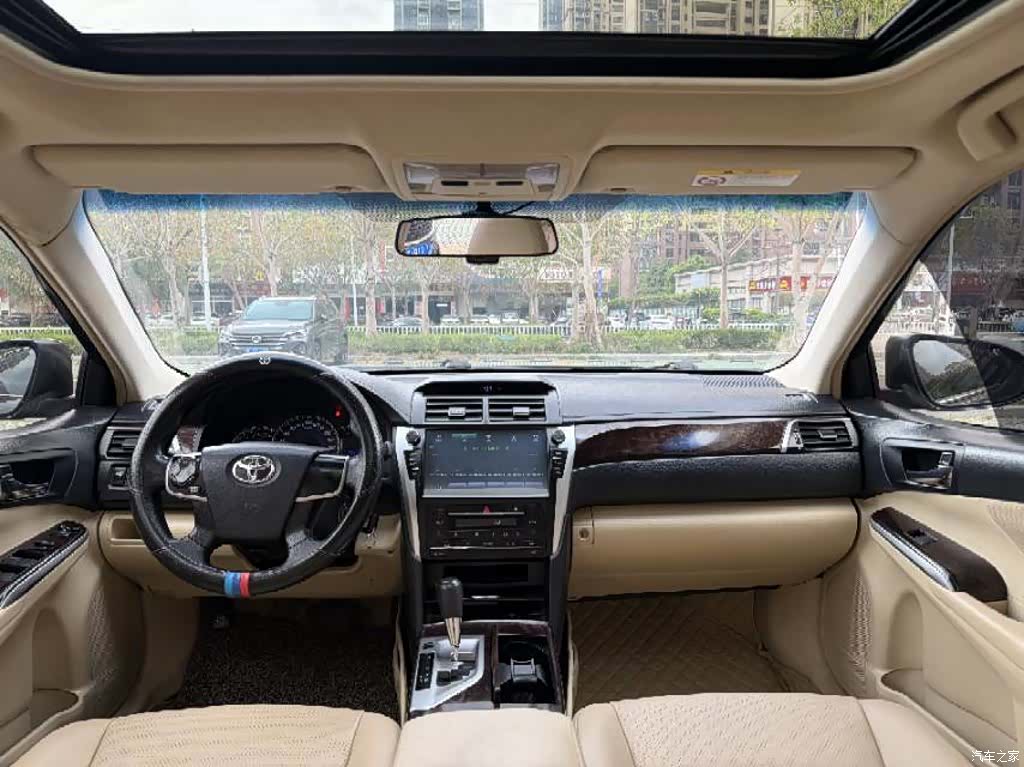 Toyota Camry, 2016 все фото