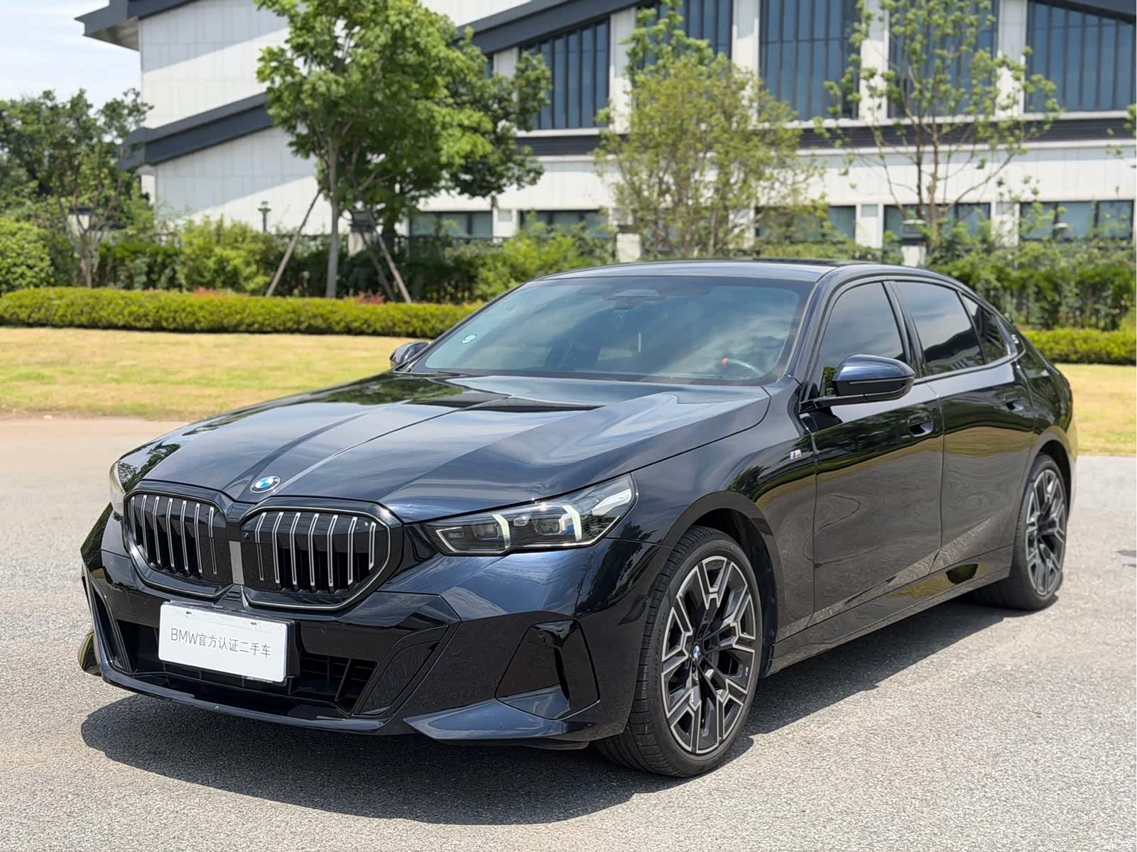BMW 5 Series, 2024 1