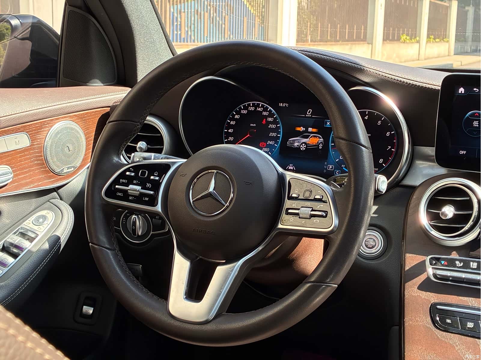 Mercedes-Benz GLC, 2022 11