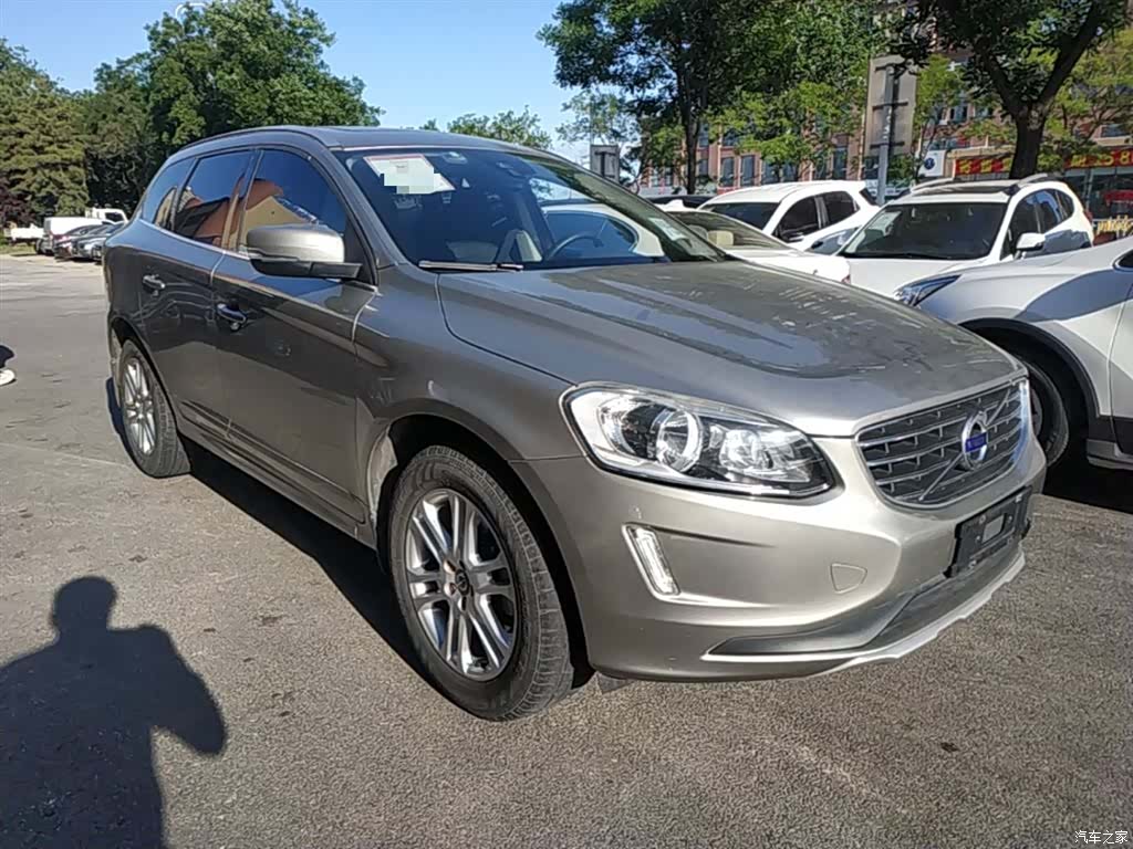 Volvo XC60, 2015 4