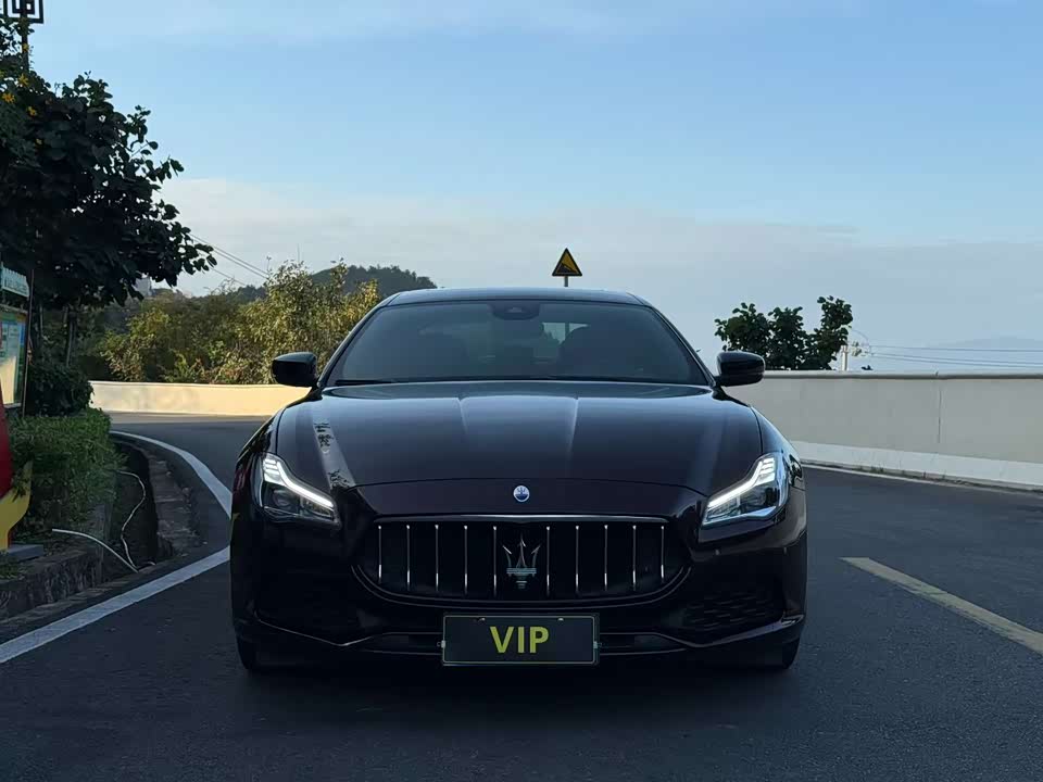Maserati President