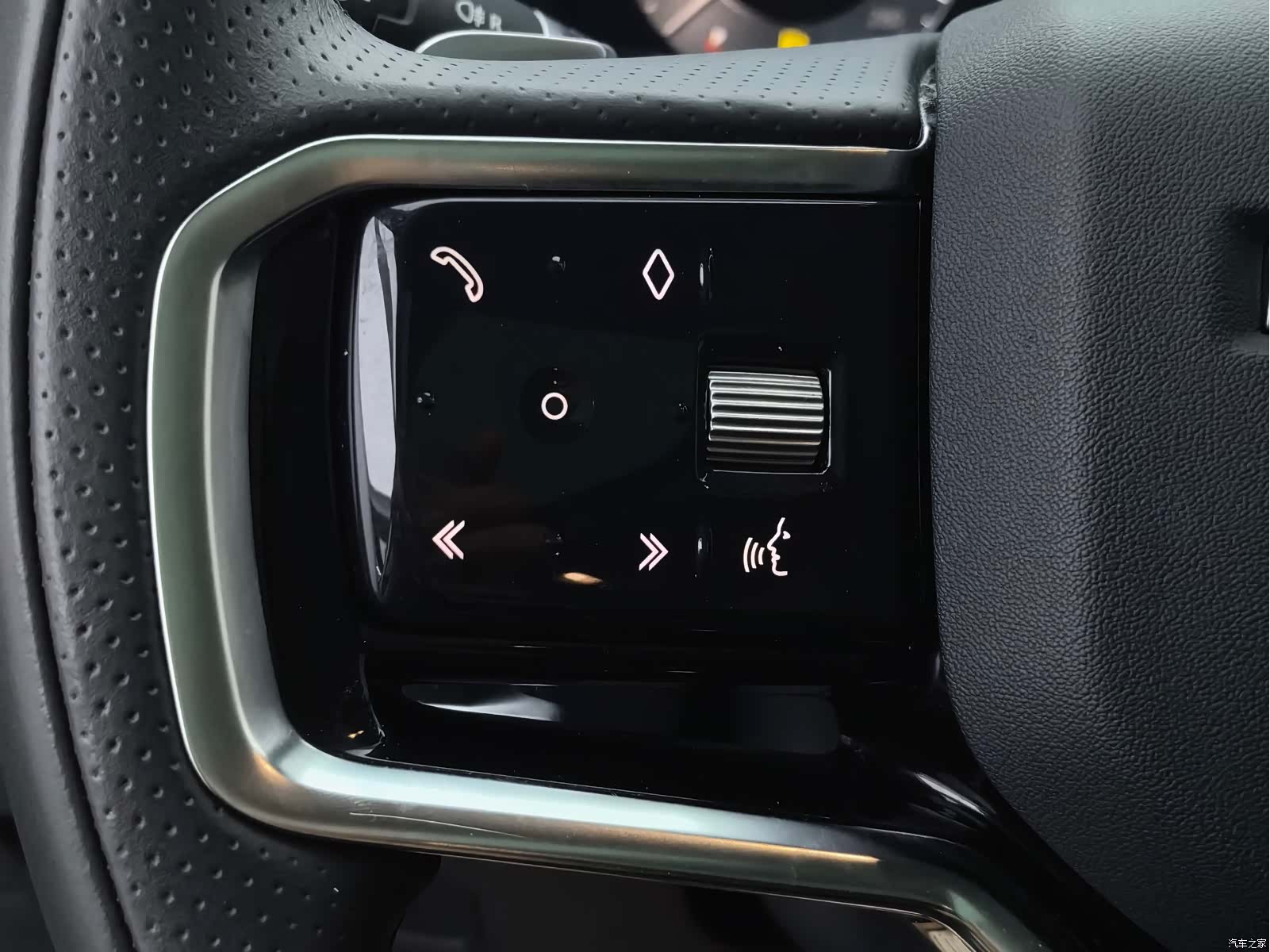 Land Rover Range Rover, 2024 25