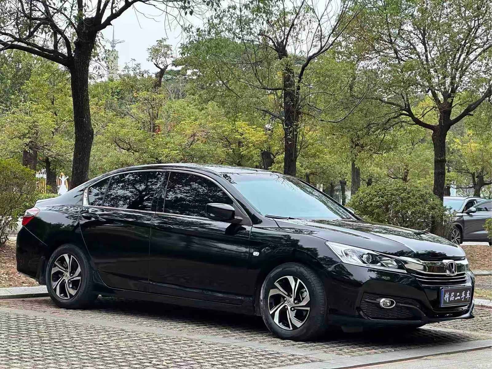Honda Accord, 2016 3