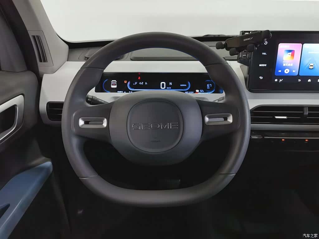 Geely Panda, 2023 11