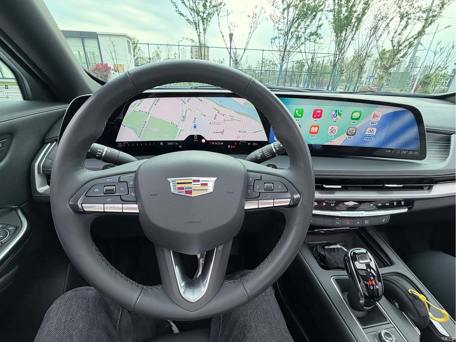 Cadillac XT4, 2024 13