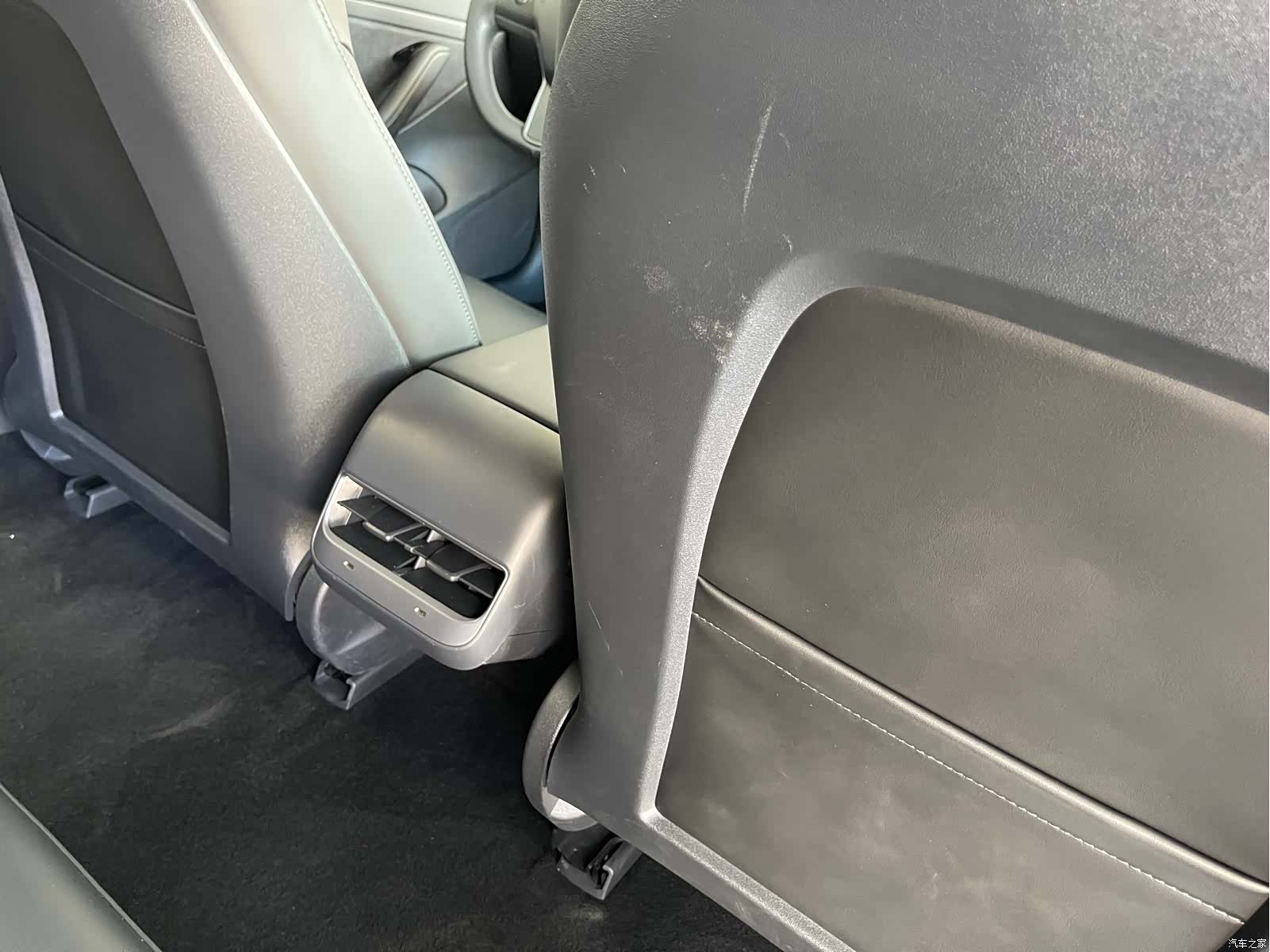 Tesla Model 3, 2020 22