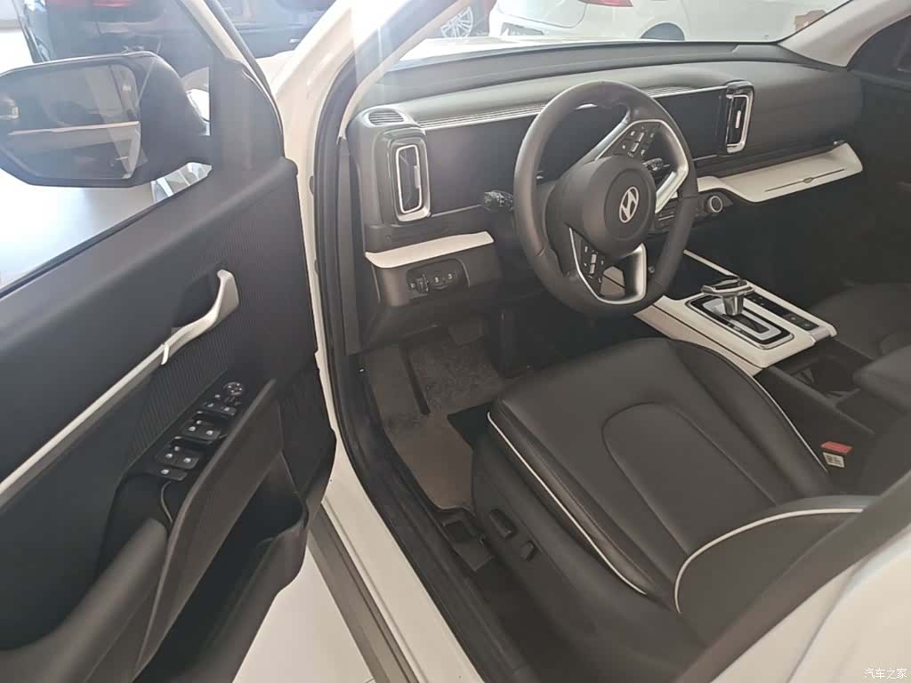 Hyundai ix35, 2024 16