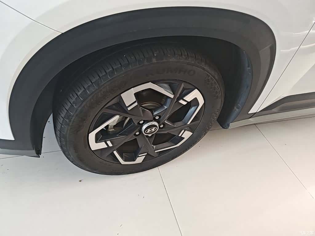 Hyundai ix35, 2024 23