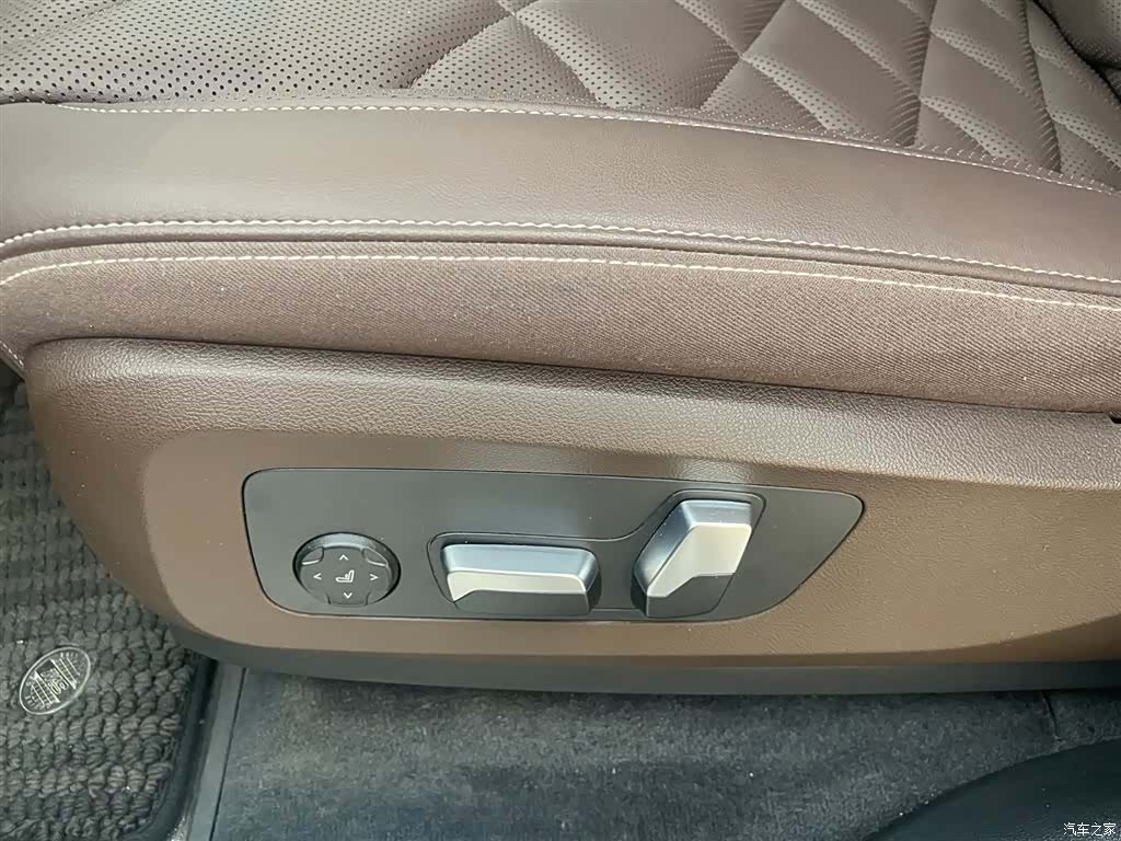 BMW X5, 2026 10