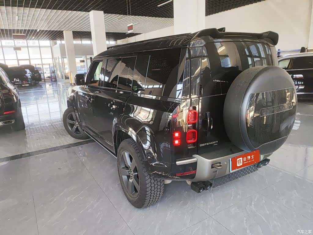 Land Rover Defender, 2023 все фото