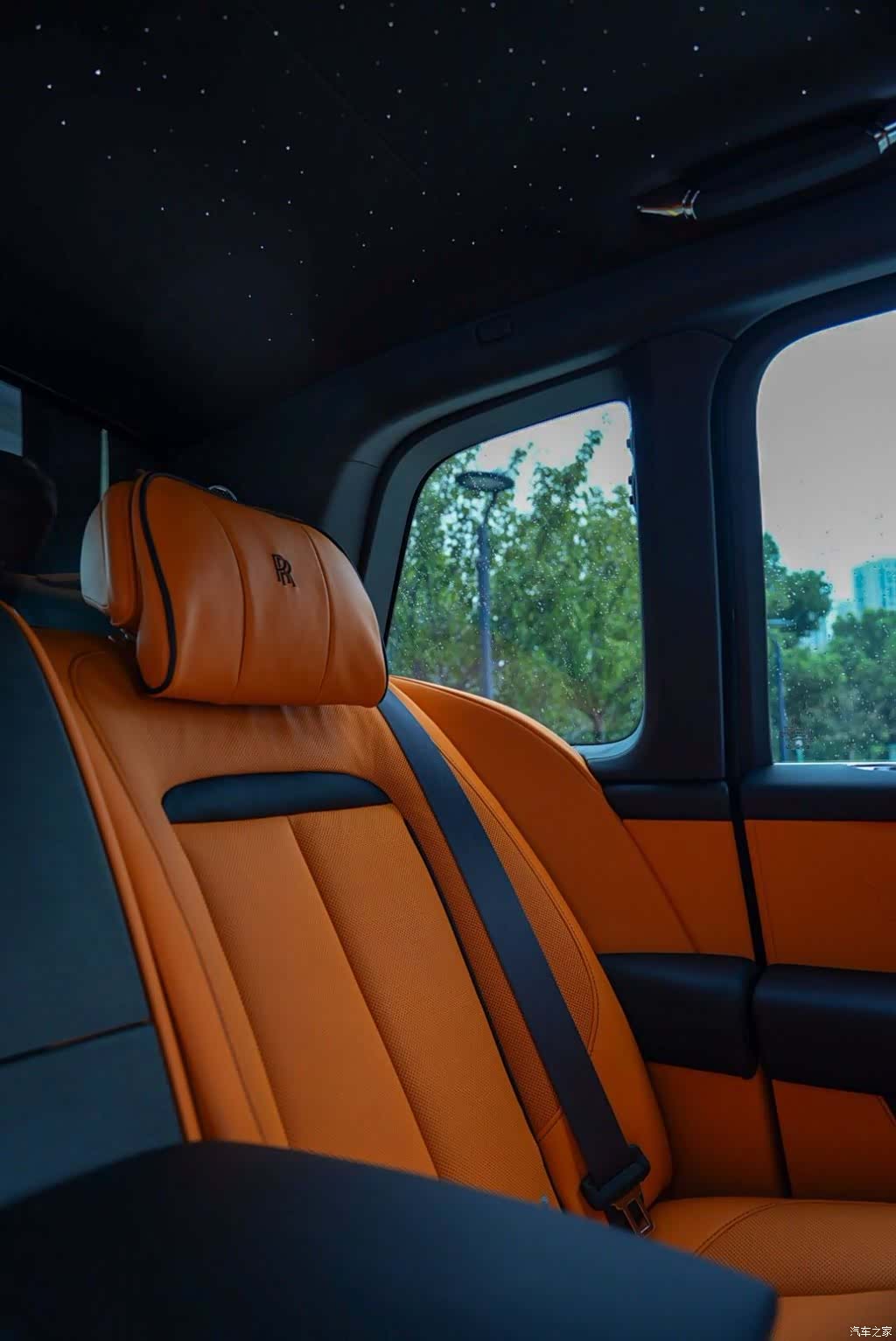 Rolls-Royce Cullinan, 2024 20