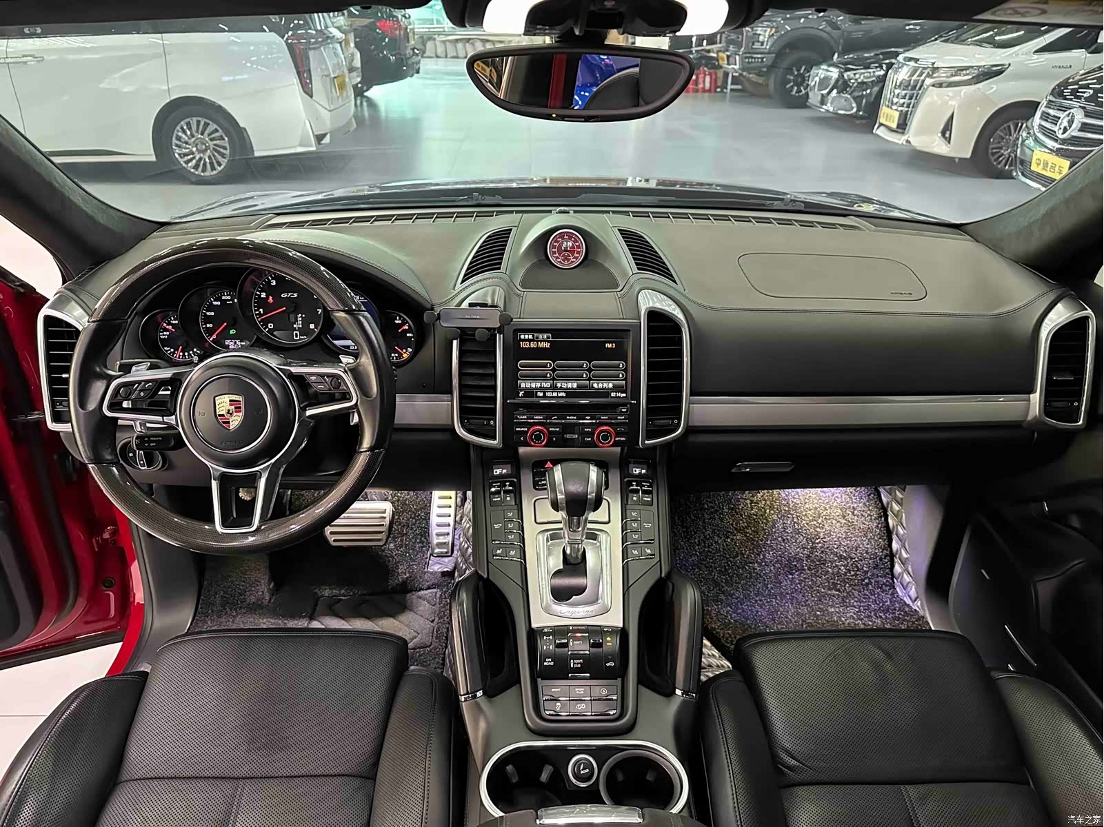 Porsche Cayenne, 2016 9