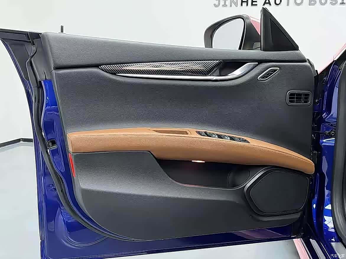 Maserati Ghibli, 2021 22