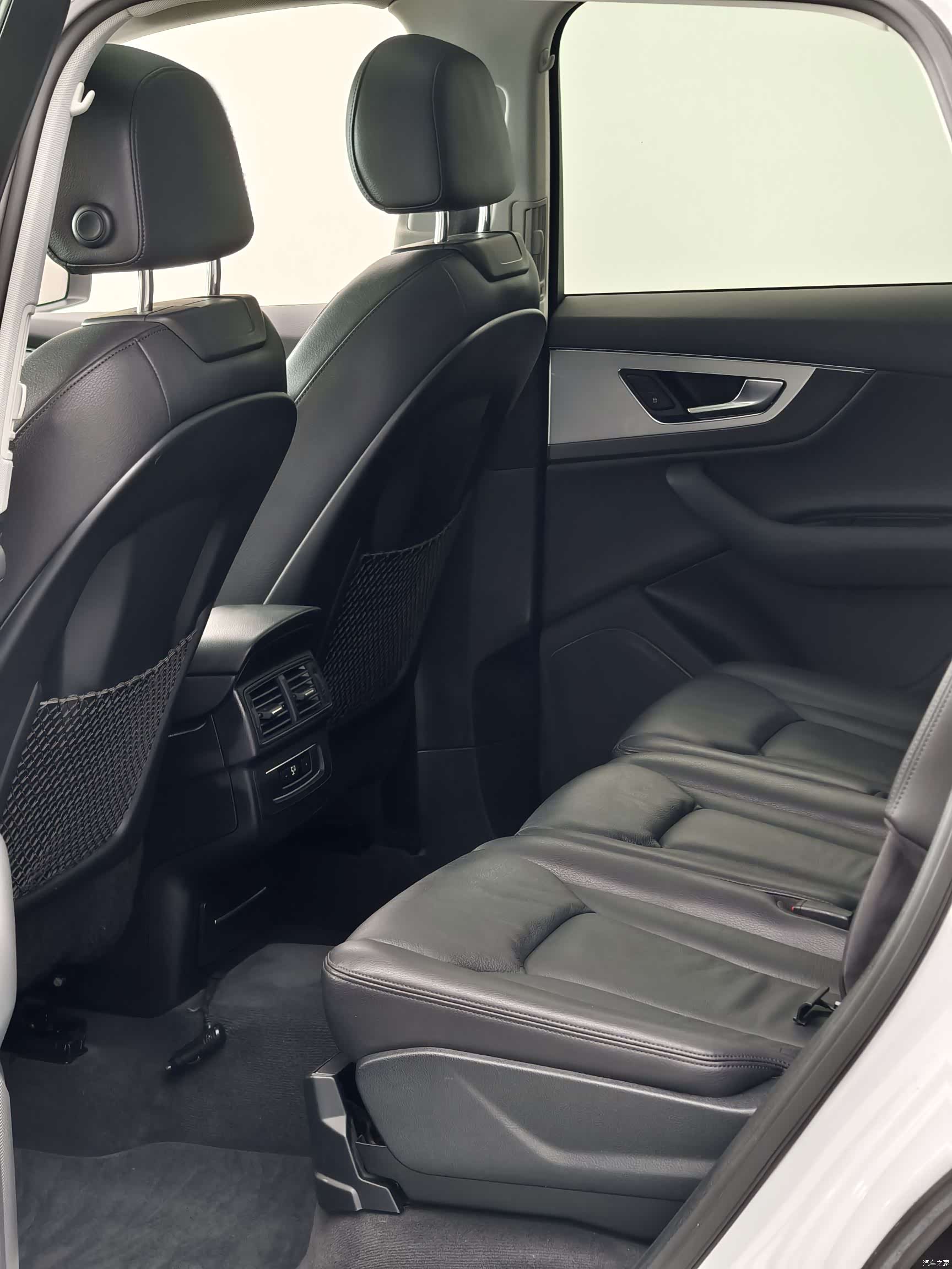 Audi Q7, 2016 6