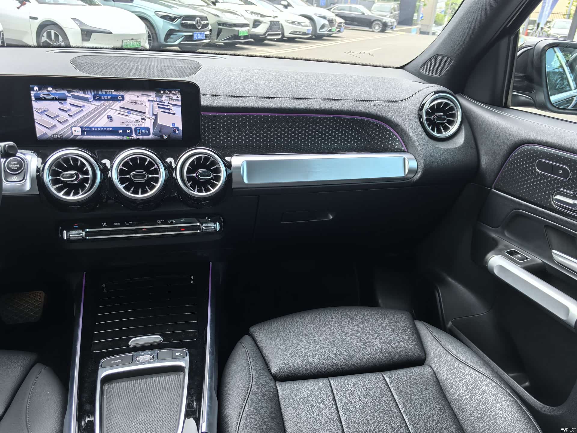 Mercedes-Benz GLB, 2025 14