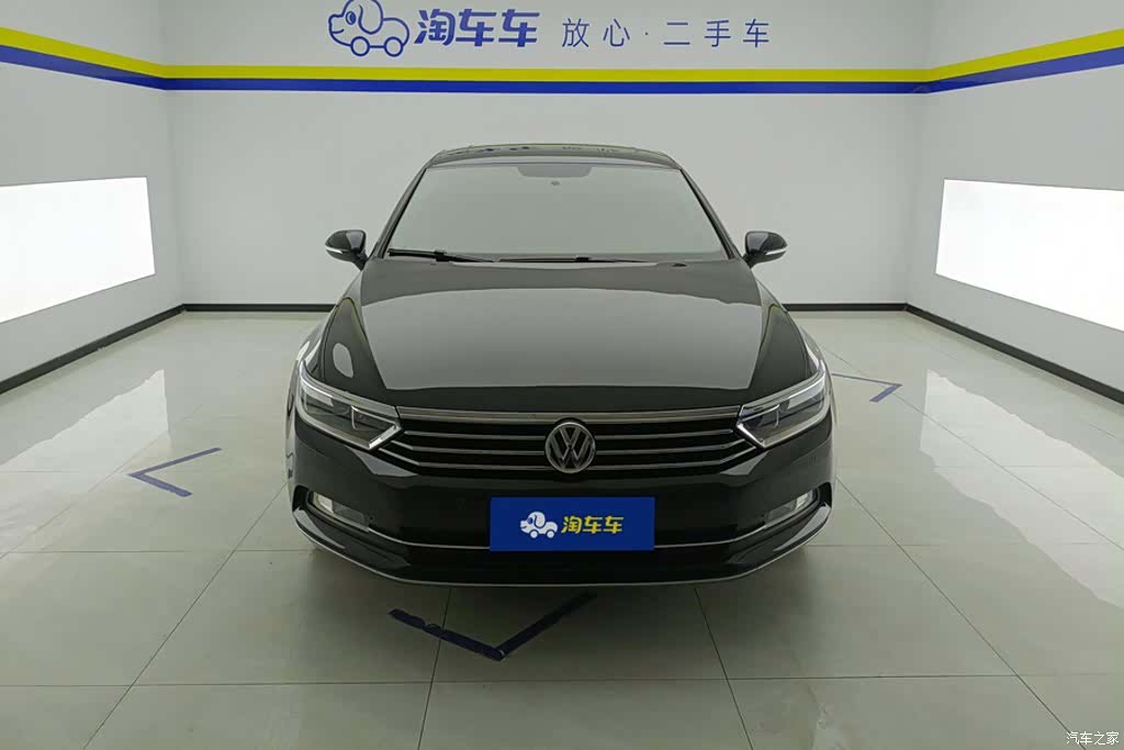 Volkswagen Magotan, 2018 2