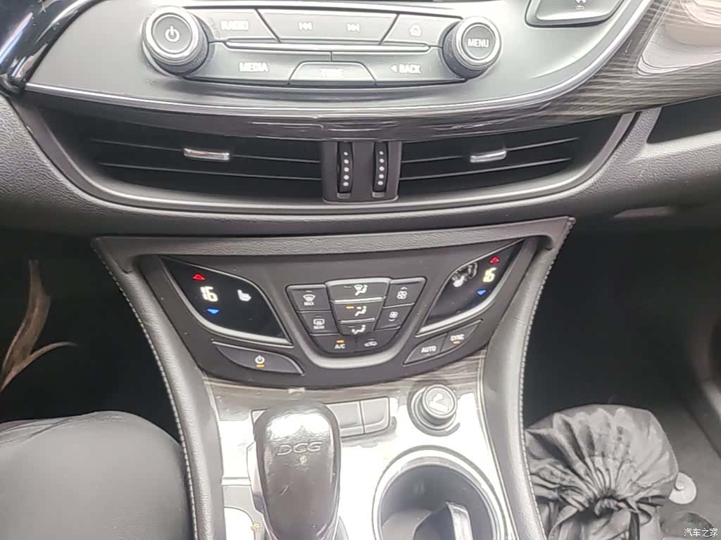 Buick Envision Plus, 2019 13