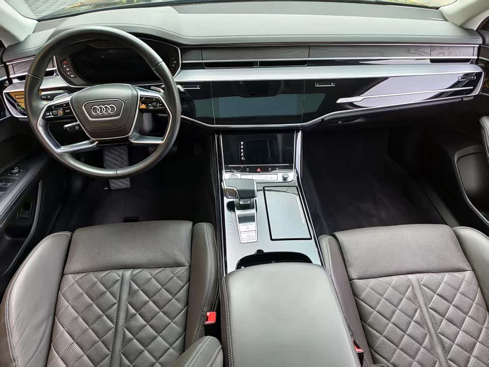 Audi A8 Audi A8