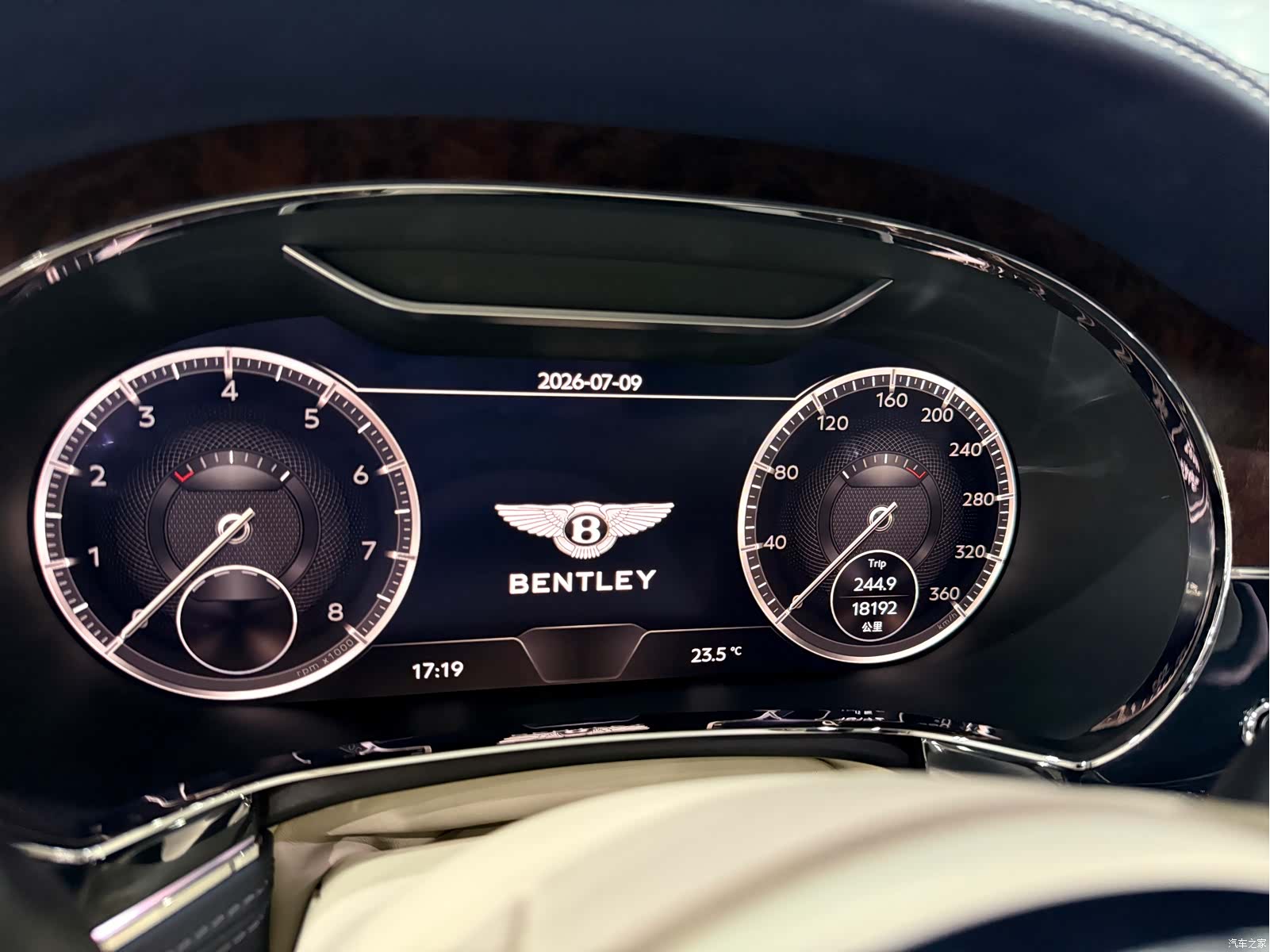 Bentley Continental GT, 2023 18