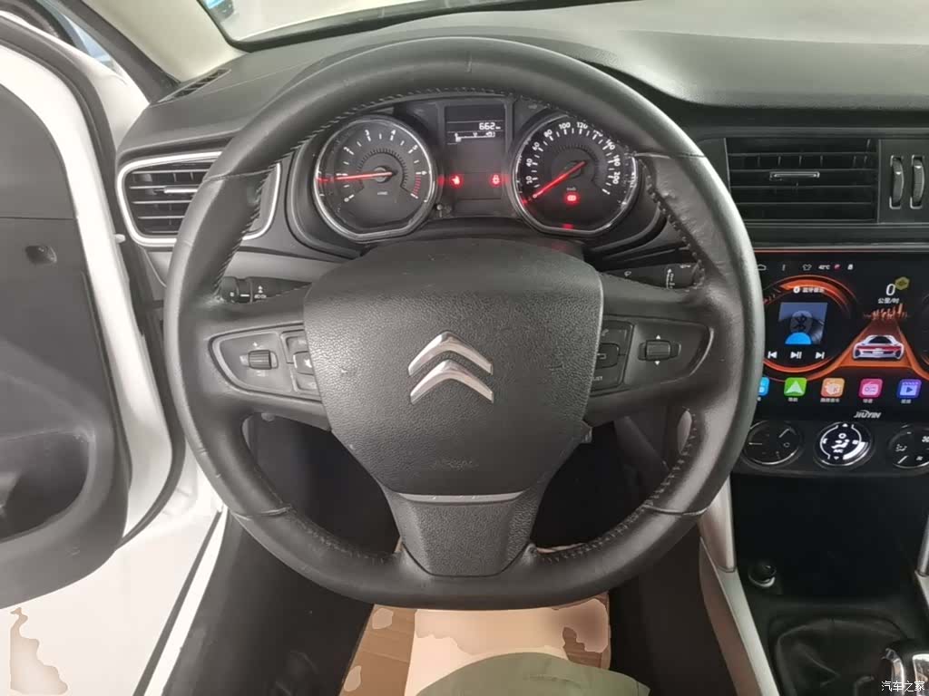 Citroen C3-XR, 2016 11