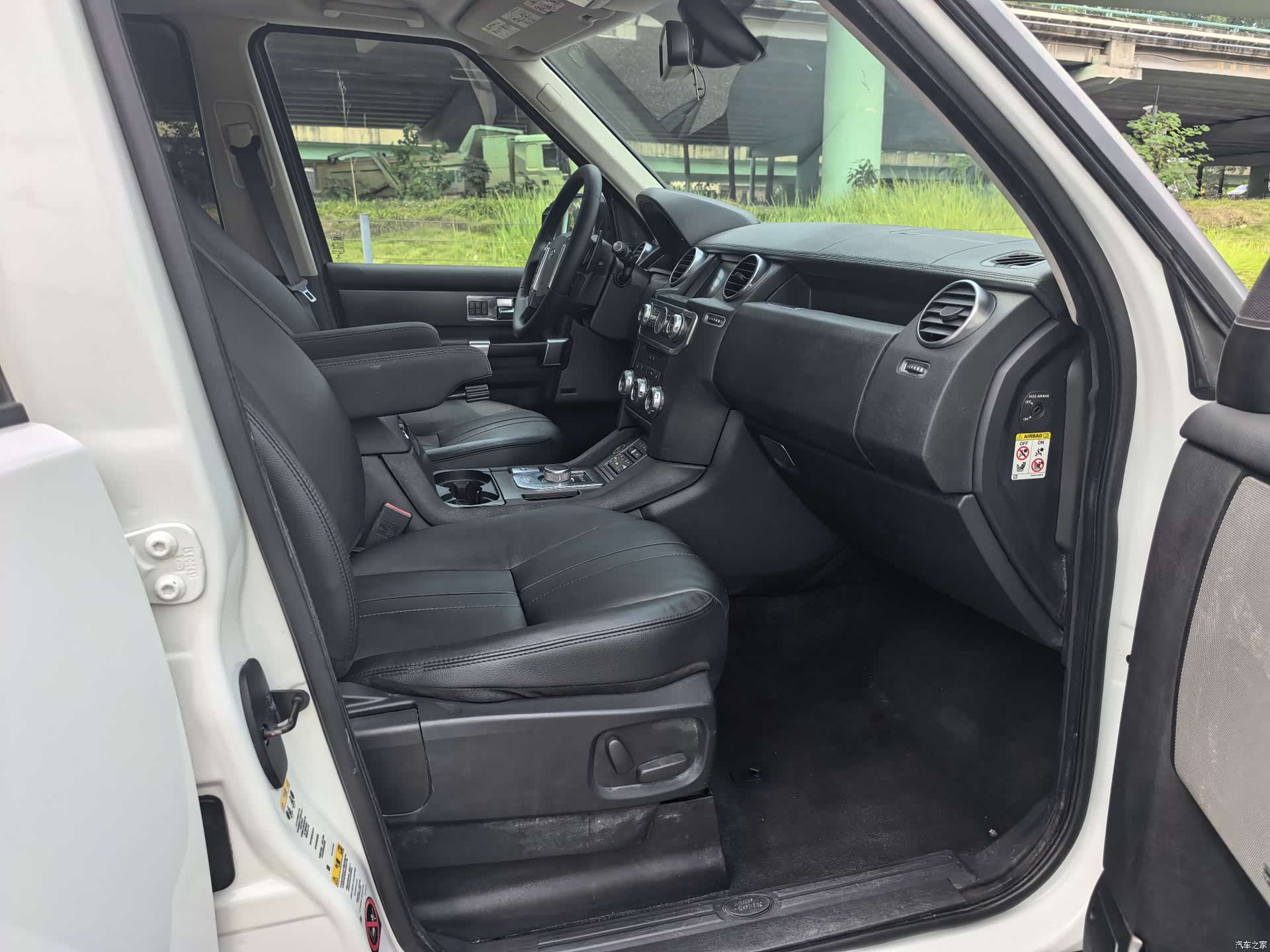 Land Rover Discovery, 2014 9
