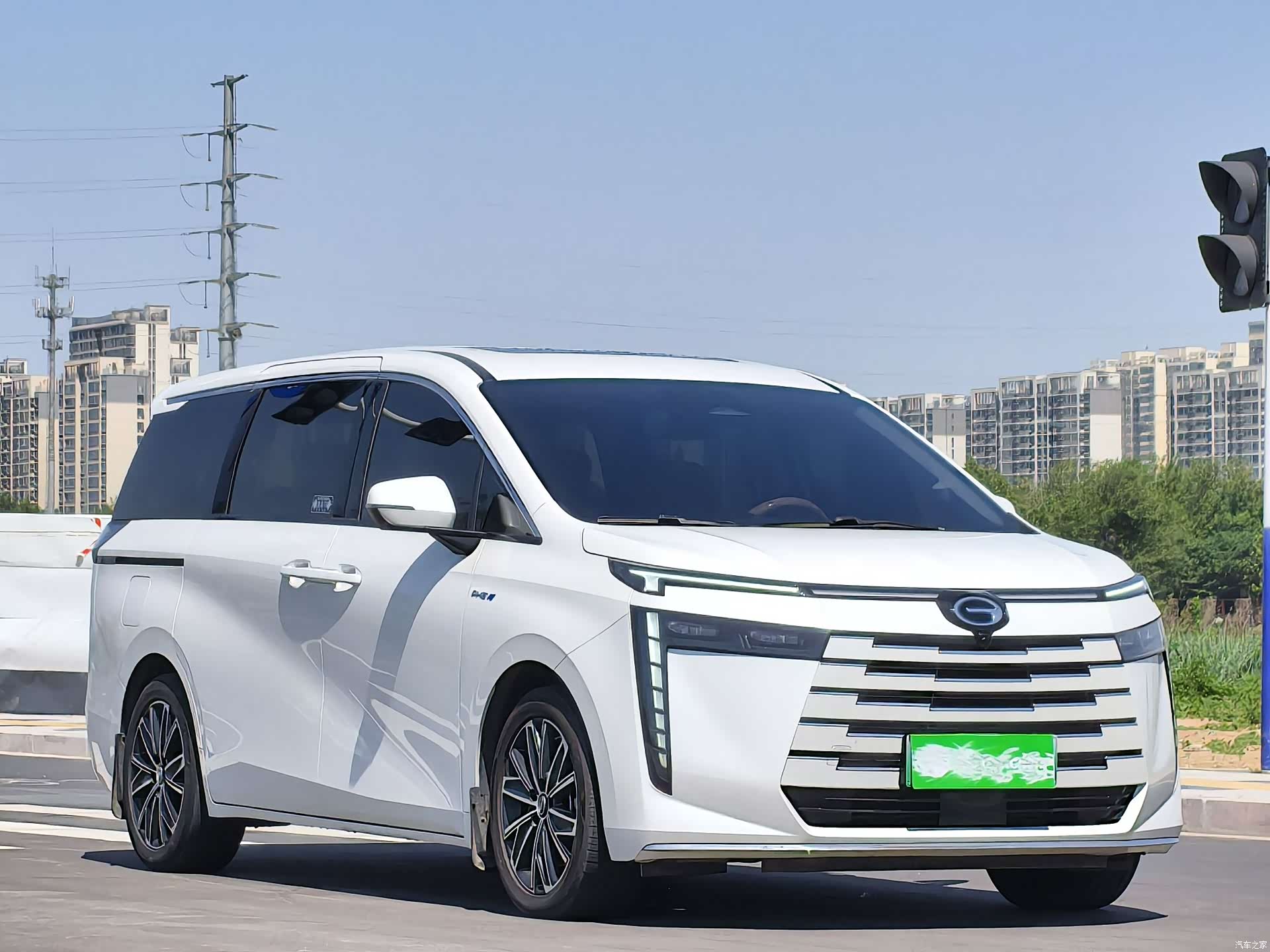 Trumpchi E8, 2024 3
