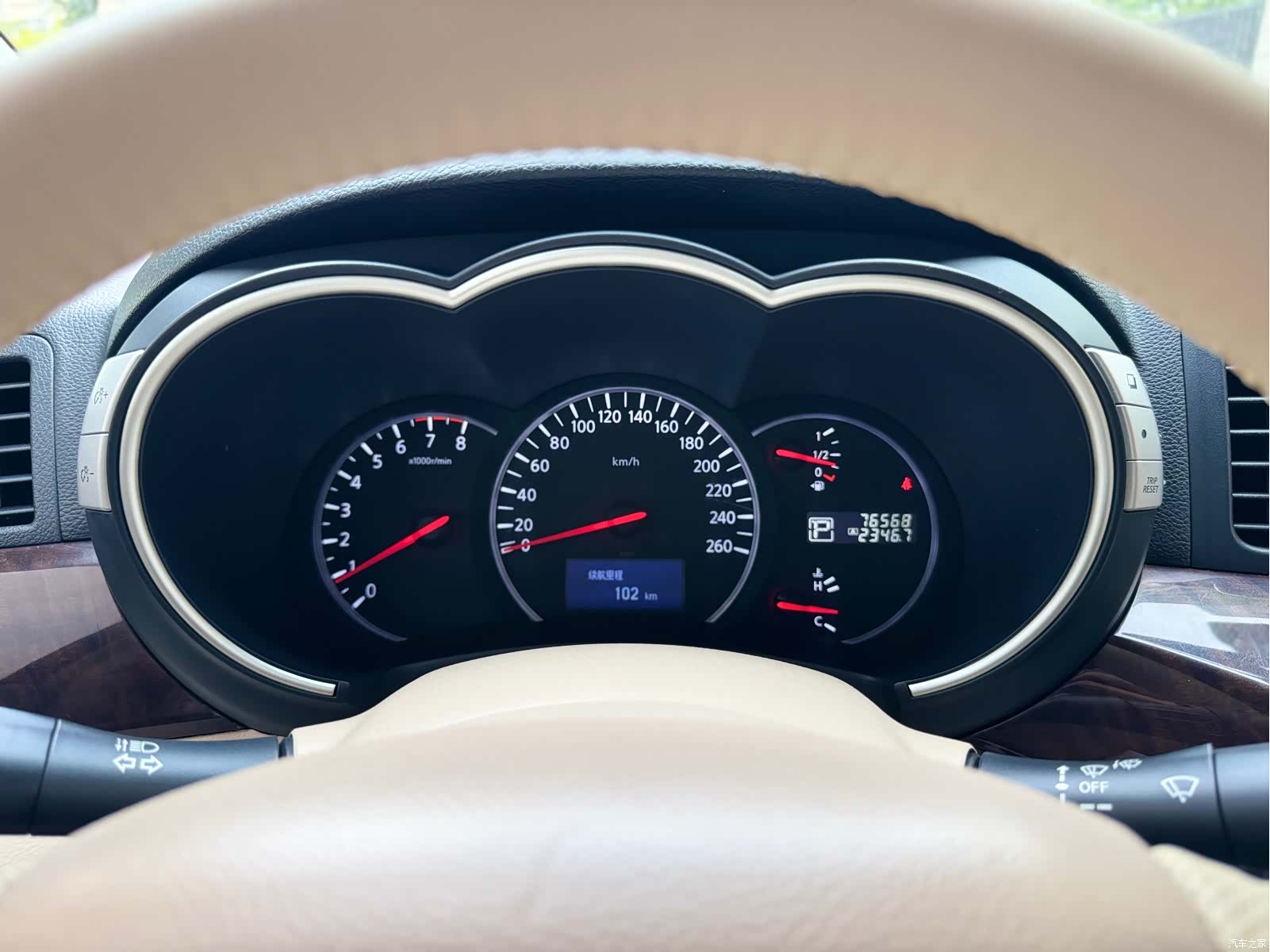 Nissan SL, 2016 15