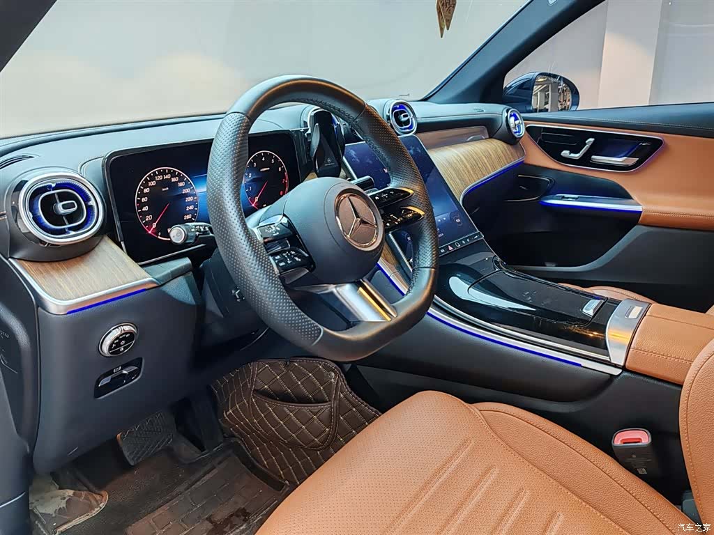 Mercedes-Benz GLC, 2023 13