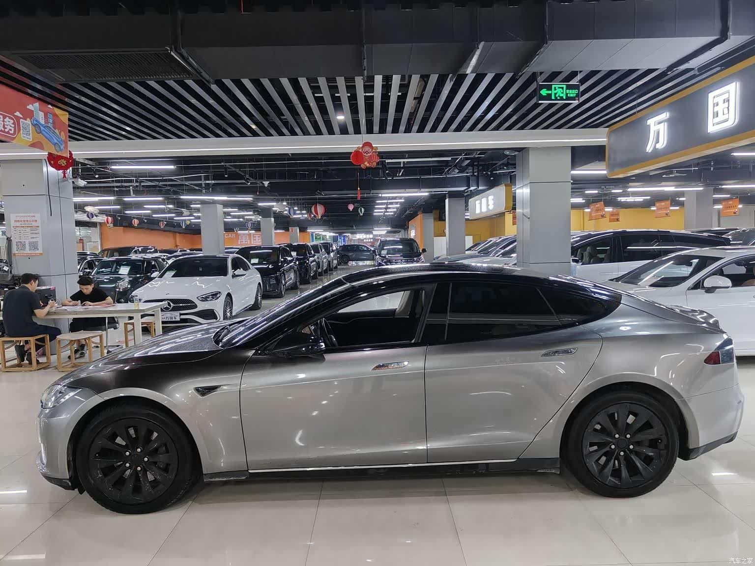 Tesla Model S, 2016 все фото