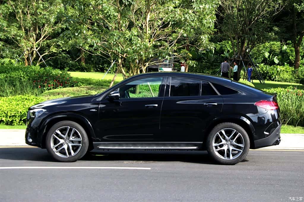 Mercedes-Benz GLE, 2025 3