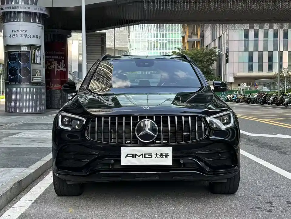 Mercedes-Benz GLC AMG