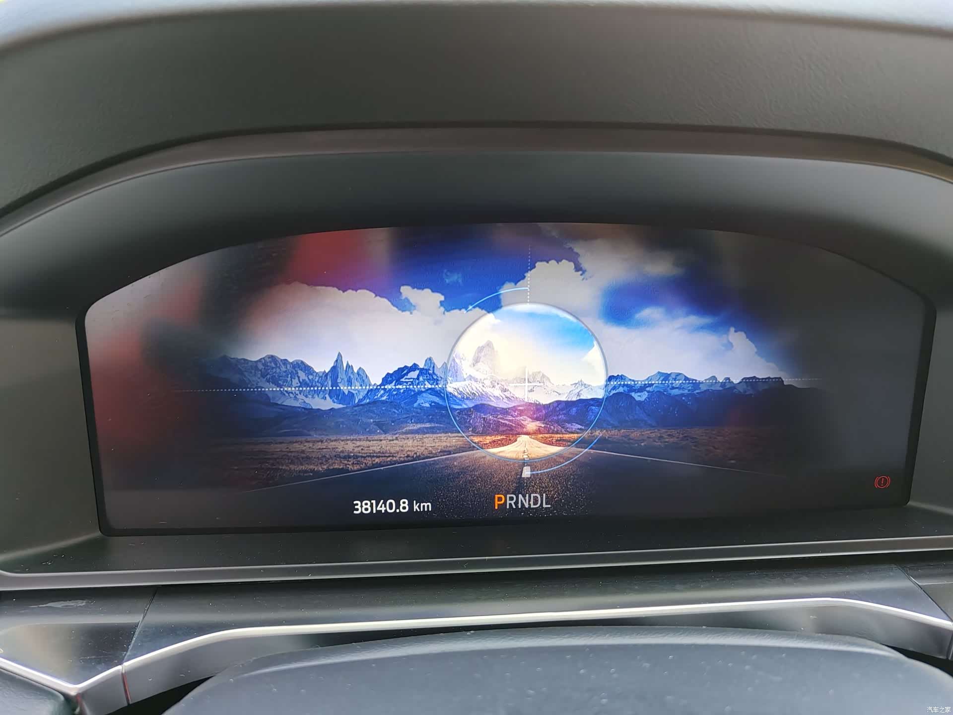 Ford Explorer, 2023 6