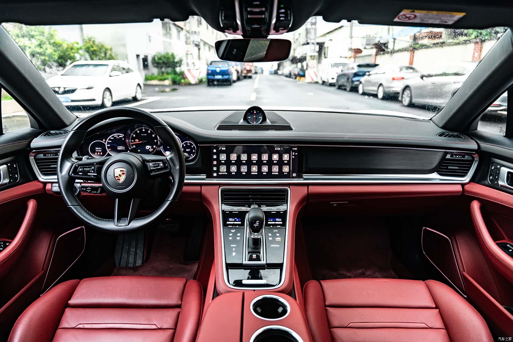 Porsche Panamera, 2024 10