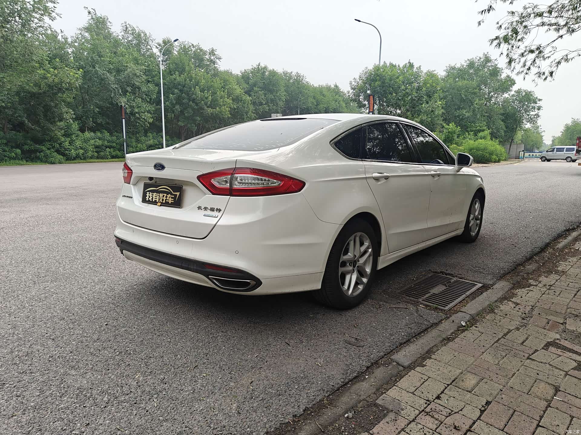 Ford Mondeo, 2014 7