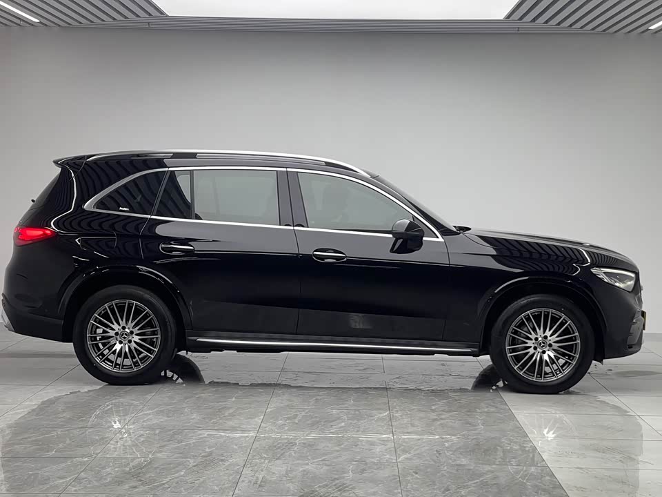 Mercedes-Benz GLC Mercedes-Benz GLC
