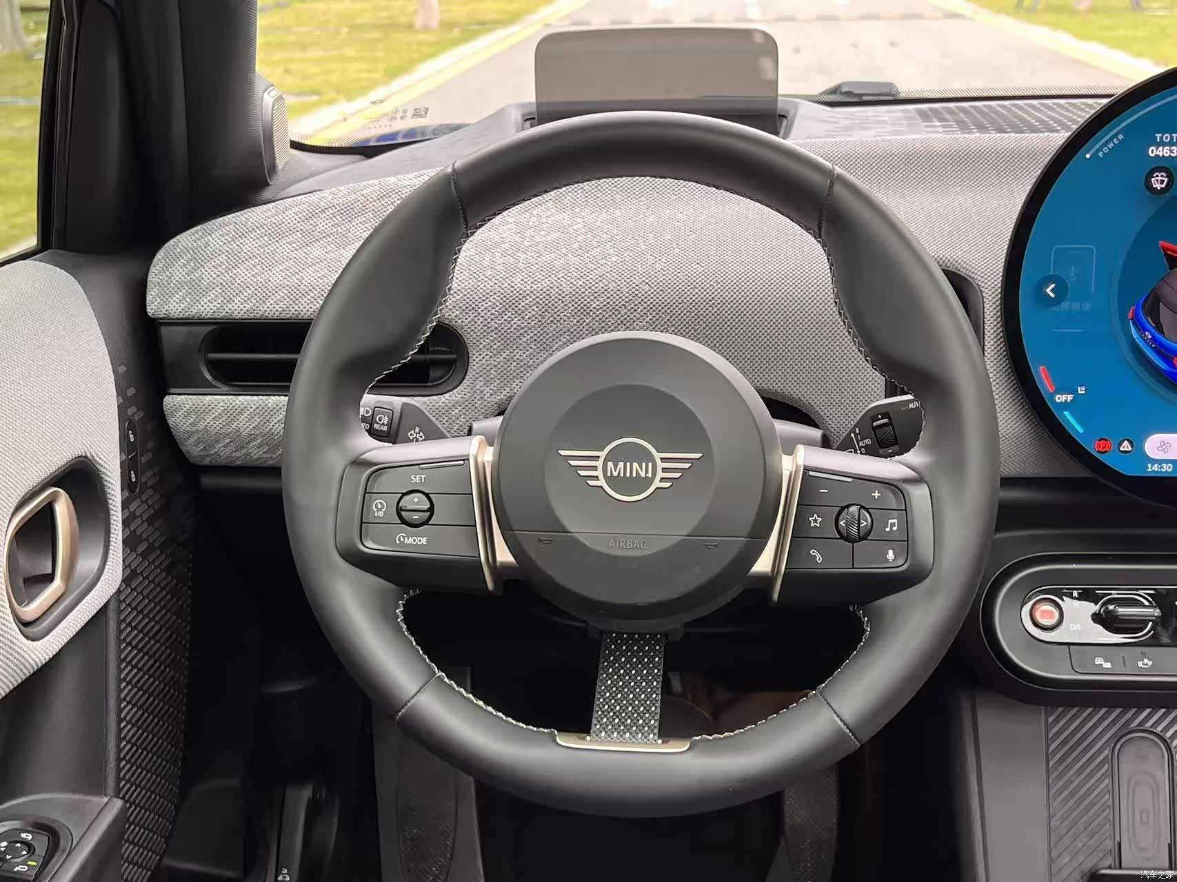Mini Cooper, 2024 15