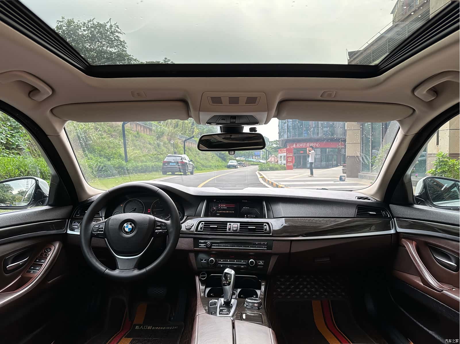 BMW 5 Series, 2016 14