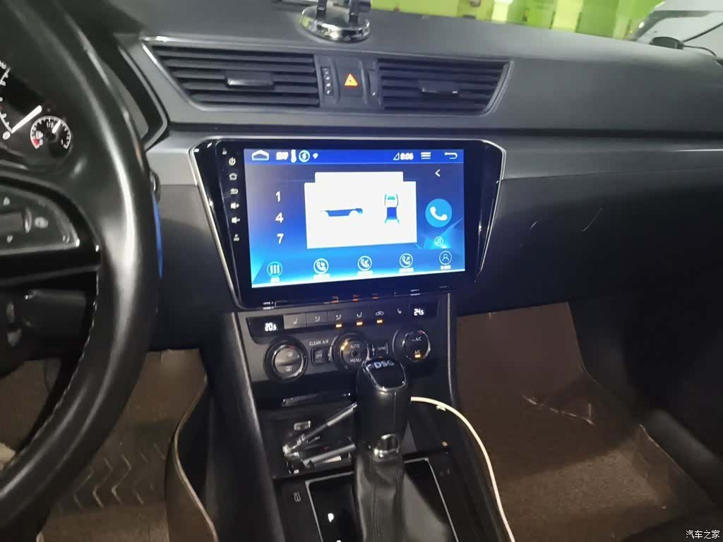 Skoda Superb, 2016 6